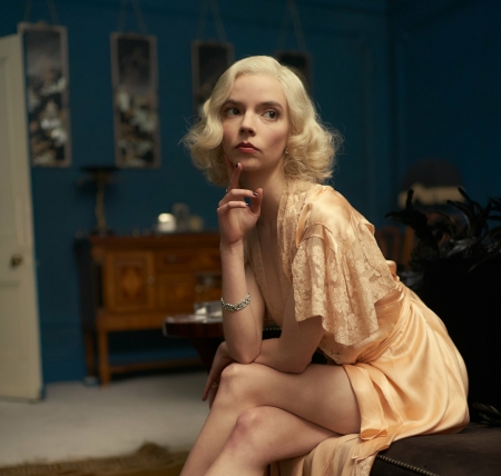 Amsterdam 2022 - blonde, movie, amsterdam, anya taylor joy, poster, girl, actress, woman, jewel
