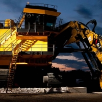 Cat-6120B-Hydraulic-Shovel