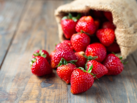 Strawberry - bogyok, csomag, eper, tabla