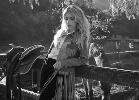 Katheryn Winnick - blonde, fence, bw, katheryn winnick, actress, cowgirl, black, white, girl, woman