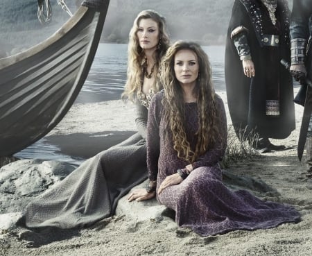 Vikings 2013 - 2020 - alyssa sutherland, beach, boat, tv series, girl, actress, woman, jessalyn gilsig, aslaug, vikings