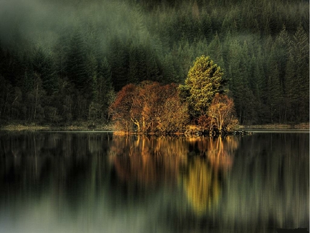 Loch Chon Trossachs - green, lake