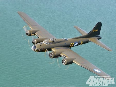 Boeing B-17 Flying Fortress - fortress, flying, endurance, bomber