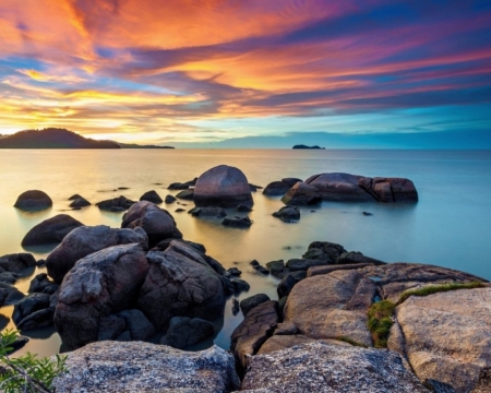 Rocky sea - egbolt, felho, strand, szikla, tenger