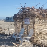 Beach Front Property for Rent (Another view / Humor)