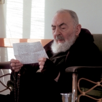 Saint Padre Pio Reading