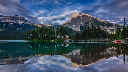 Emerald lake, Yoho NP - beautifuil, beautiful, boats, cabin, clouds, emerald, lake, mountain, quiet, reflection, serenity, sky, tranquility