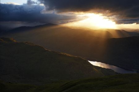 Daybreak in Scotland - clouds, loch, daybreak, lubnaig, sunrise, beinn each, sunset, nature, lake, mountains, sky