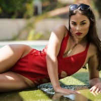 Swimsuit Model ~ Jessica Ann