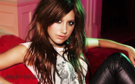 Ashley Tisdale - singer, tv, movies, actress