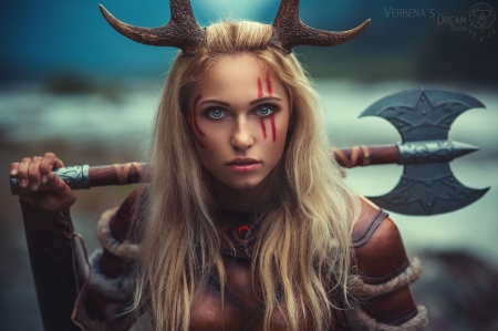 Viking girl - cosplay, girl, blonde, horns, viking, woman, model, axe, face