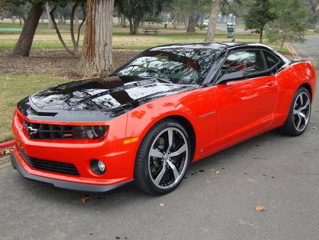 Black 2010 Red - red, bowtie, camaro, black, gm