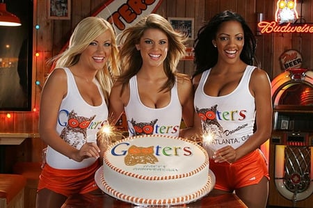 Gooters - woman, hot, model, girl, hooters