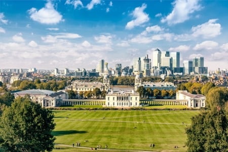 Old Royal Naval College, London, UK - white buidings, trees, gardens, London Skyline