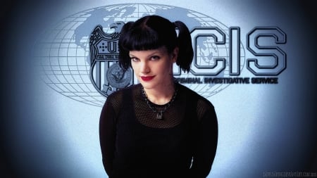 Pauley Perrette Abby III - actrice, pauley perrette, abby, celebrities, people, wallpaper