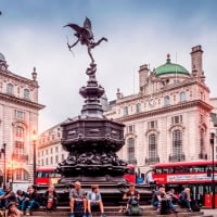 STATUE OF EROS AT PICCADILLY CIRCUS