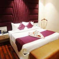 Kanpur Hotel Room Booking