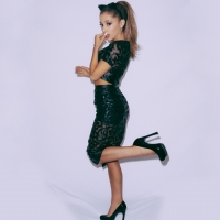 Ariana Grande Wallpaper 8