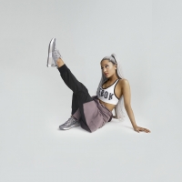 Ariana Grande Another Reebok Wallpaper 01