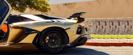Lamborghini Aventador SV