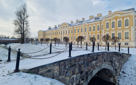 Rundale Palace in Latvia - Latvia, palace, winter, Rundale, bridge, trees, snow