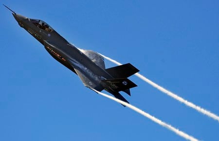 Streaking through the sky - fighter, bluesky, elgin, jet, military, f35, recon