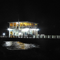 the end of the pier in istanbul