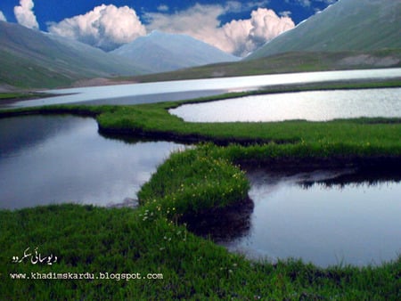 Deosi Lake Skardu Pakistan 2 - skardu, pics, lake, baltistan, pakistan, photos, deosi, khadimskardu, beautiful