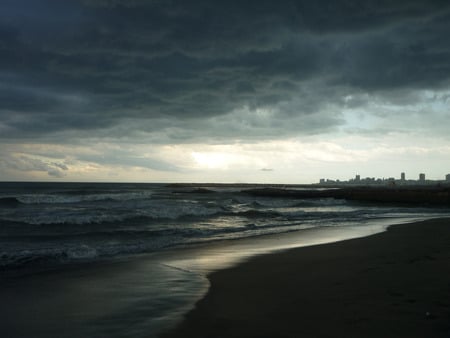 Smokey Beach Front - nature, beach, smokey