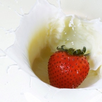 Tasty strawberry in fresh cream