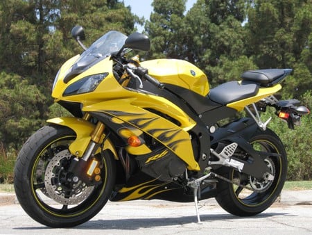 Yamaha-r6 - fast, yellow, yamaha-r6