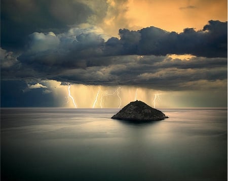 LIGHTNING CLOUDS - ocean, dark, clouds, island, lightning, storm