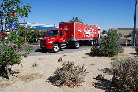 Got Coke................ - 18wheelers, big rigs, trucks