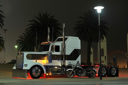 Nite Life, Best Of Both Worlds.................. - big rigs, trucks