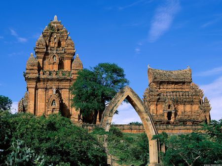 Po Klong Garai Towers, Vietnam - vietnam, trees, towers, temple, archway