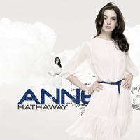 Anne Hathaway 