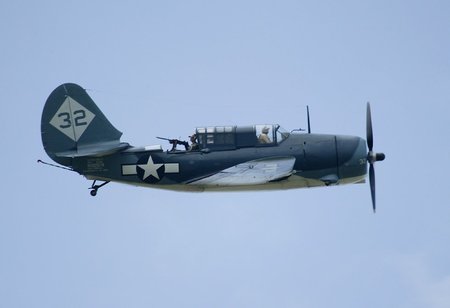 helldiver - curtiss helldiver, dive bomber, gunner back of plane