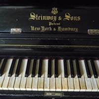 The old piano