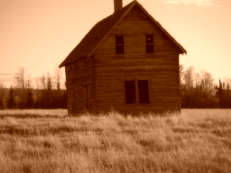 farm house of years gone by - home