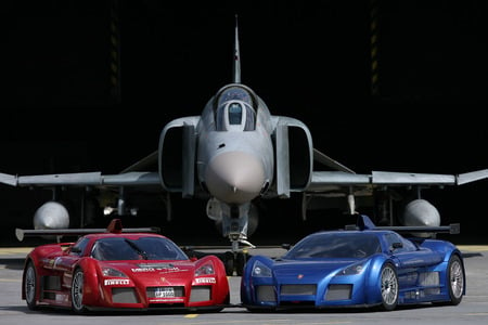 F4 & Ferrari - ferrari, jet, f4