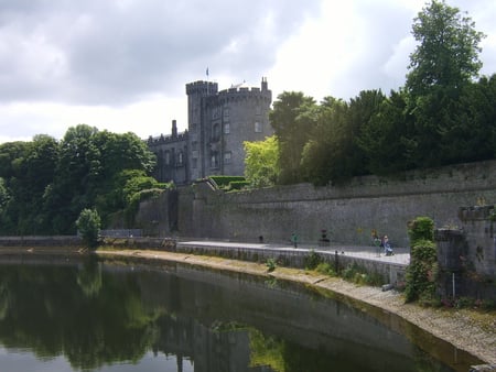 kilkenny castle - water, tree, castle