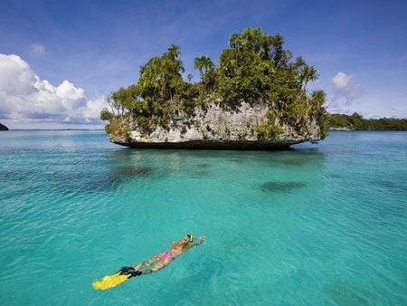 tropical_beach - beach, swimming, diving, sea, small island, rocks