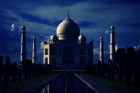 TAJ MAHAL* the ultimate symbol of love* - tajmahal, symbol, blue, attractive, background, love