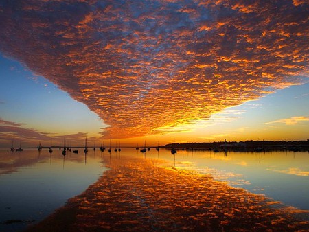 Amazing Clouds Reflection - picture, amazing, reflection, clouds