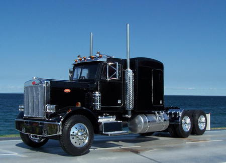 359, Chilling By The Lake  - big rigs, trucks