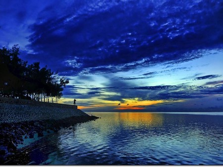 BLUE SUNSET - water, reflection, beach, sunset, ocean, waves, blue