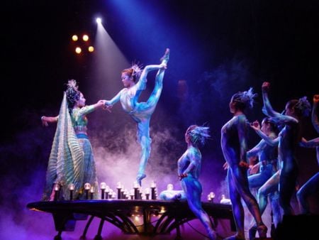 Contortionist Dance - cirque du soleil, women, black, blue, acrobats, trampoline, light