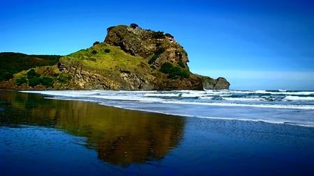 Rocks Mirror - trees, water, blue, beaches, ocean, reflection, rocks, sky