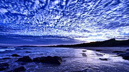 Morning Sunrise Icy Clouds - ray, beauty, ocean, fascinating, sky, reflection, clouds, light, beaches, marvellous