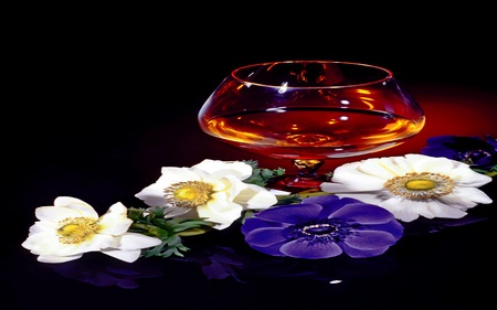 Drinks Your Heart Out - glass, glow, tulips, wine, champagne, loving, romantic